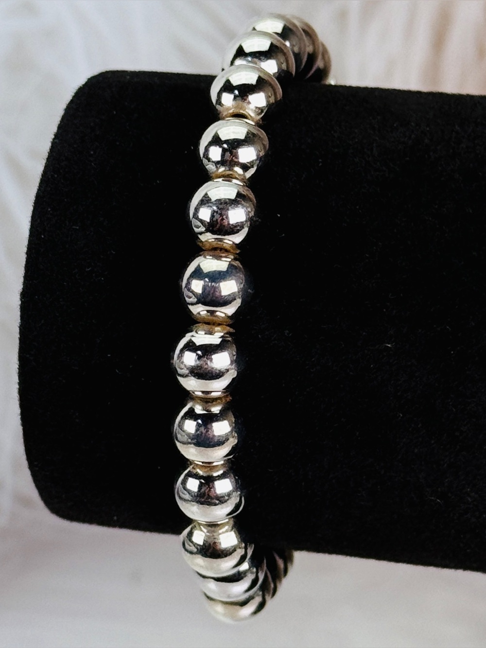 Heavy Silvertone, small ball bracelet